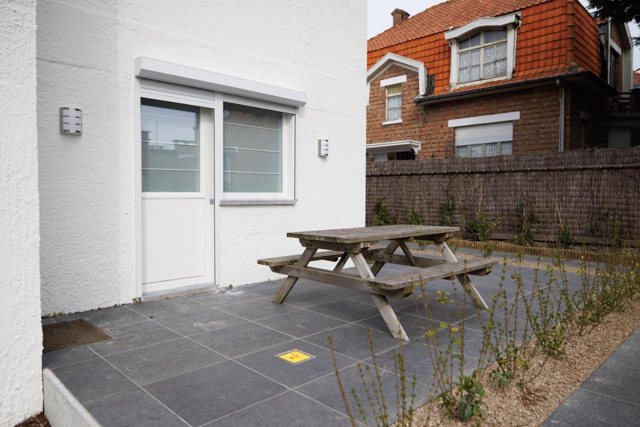 Appartement - Vakantiehuis Manou De Panne Exteriör bild